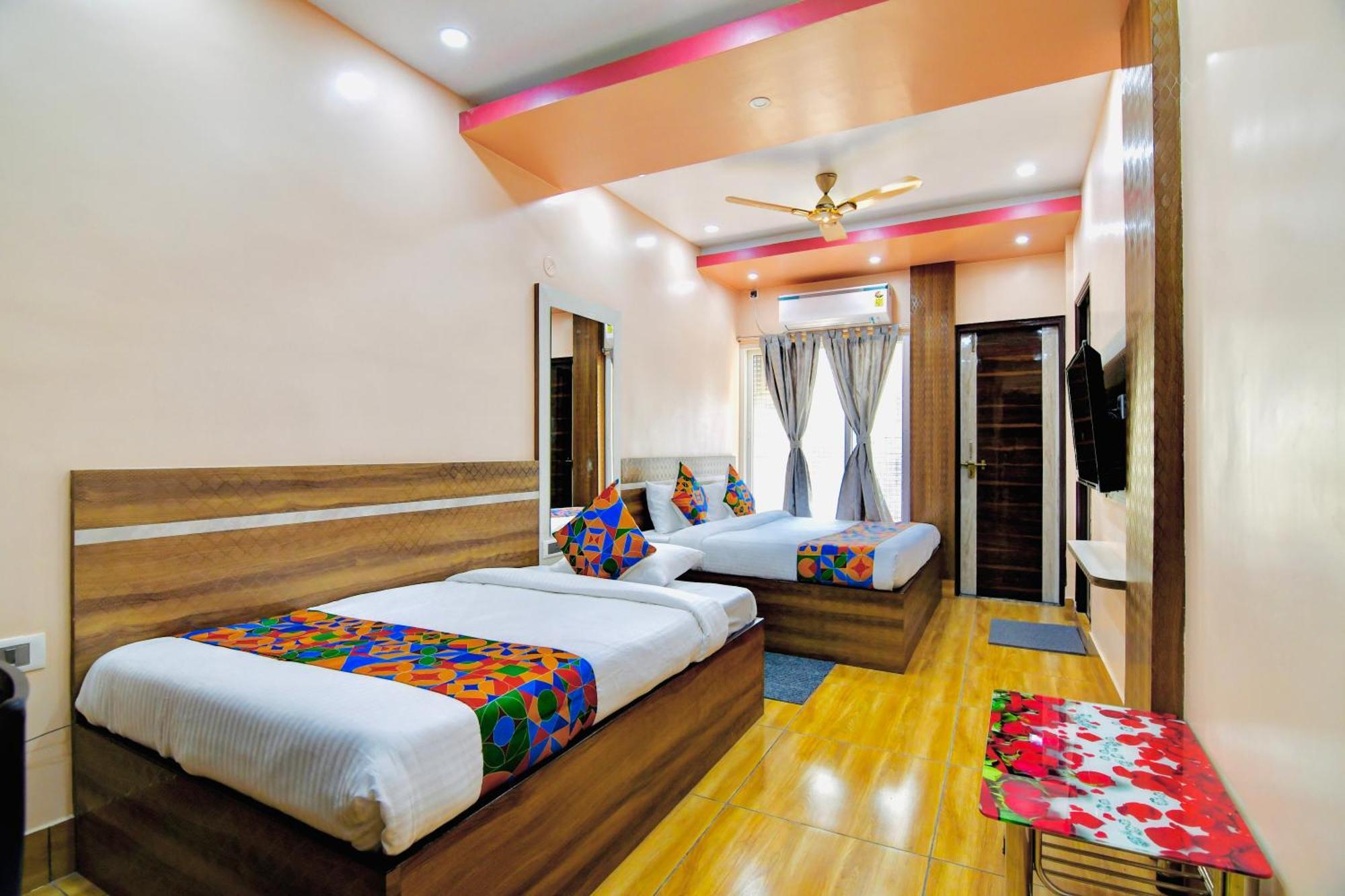 Hotel Kanan Inn Kolkata Exterior photo